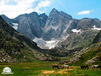 Mountain Ascents Pyreenes