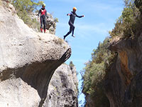 Introduction to Canyoning